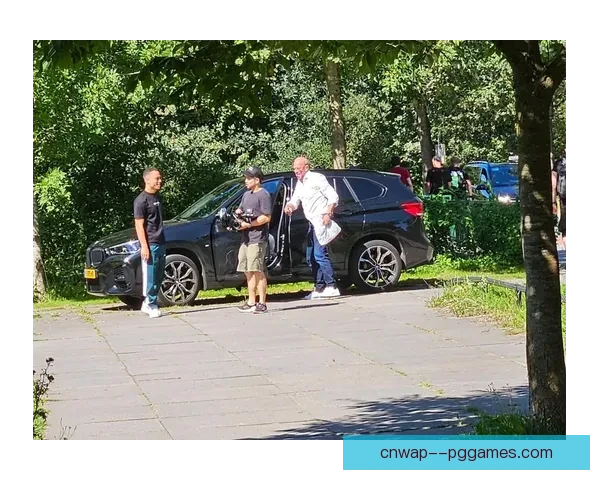 德斯特租借加盟埃因霍温重拾巅峰状态为生涯反弹按下关键启动键一